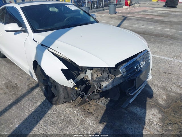 2010 Audi A5 2.0t Premium მანქანა იყიდება აუქციონზე, vin: WAULFAFRXAA061453, აუქციონის ნომერი: 45492191