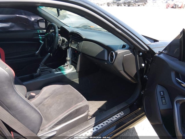 Scion FR-S 2015 JF1ZNAA16F8708534 Image 5