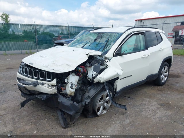 2019 Jeep Compass Latitude 4x4 მანქანა იყიდება აუქციონზე, vin: 3C4NJDBB9KT704213, აუქციონის ნომერი: 45492217