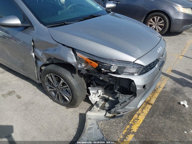 Aukcja sprzedaży 2023 Kia Forte Lxs, vin: 3KPF24AD7PE683894, numer aukcji: 45492236