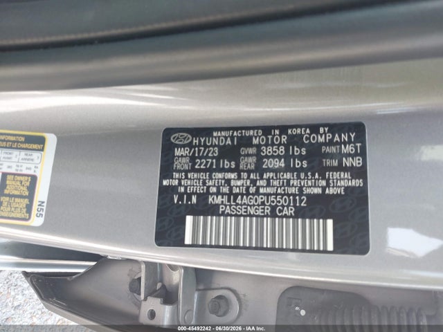KMHLL4AG0PU550112 Hyundai ELANTRA SE