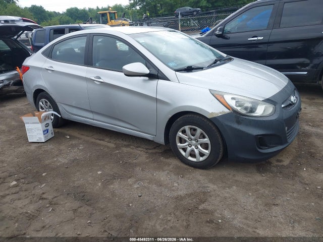 Продажа на аукционе авто 2014 Hyundai Accent Gls, vin: KMHCT4AE6EU640084, номер лота: 45492311
