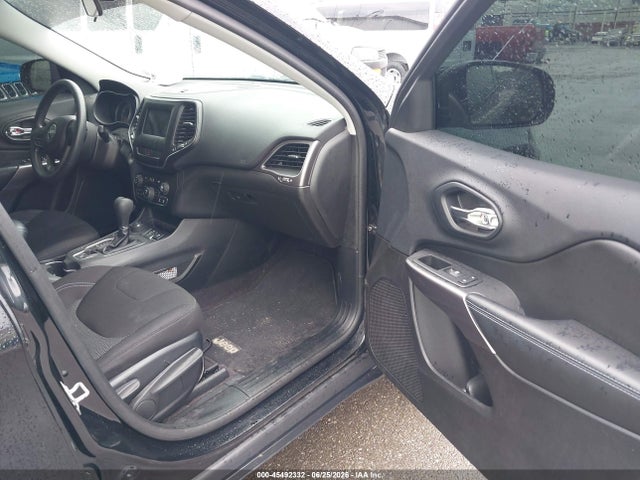 Jeep Cherokee Latitude 4x4 2019 1C4PJMCB7KD176992 Image 5