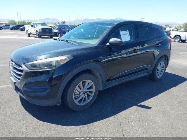 Hyundai TUCSON SE 2018 KM8J23A46JU698573 Image 2
