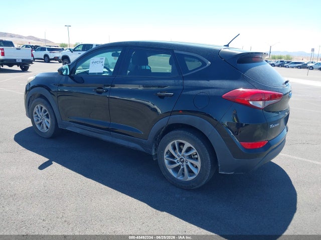 Hyundai TUCSON SE 2018 KM8J23A46JU698573 Image 3
