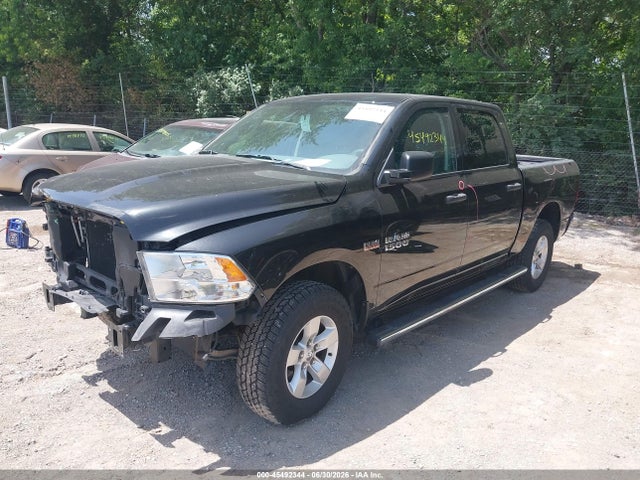 45492344 :رقم المزاد ، 1C6RR7KT1JS222590 vin ، 2018 Ram 1500 Express  4x4 5'7 Box مزاد بيع