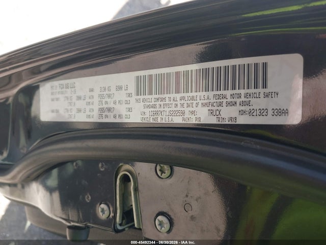 45492344 :رقم المزاد ، 1C6RR7KT1JS222590 vin ، 2018 Ram 1500 Express  4x4 5'7 Box مزاد بيع