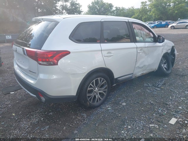 45492346 :رقم المزاد ، JA4AZ3A31GZ063855 vin ، 2016 Mitsubishi Outlander Es مزاد بيع