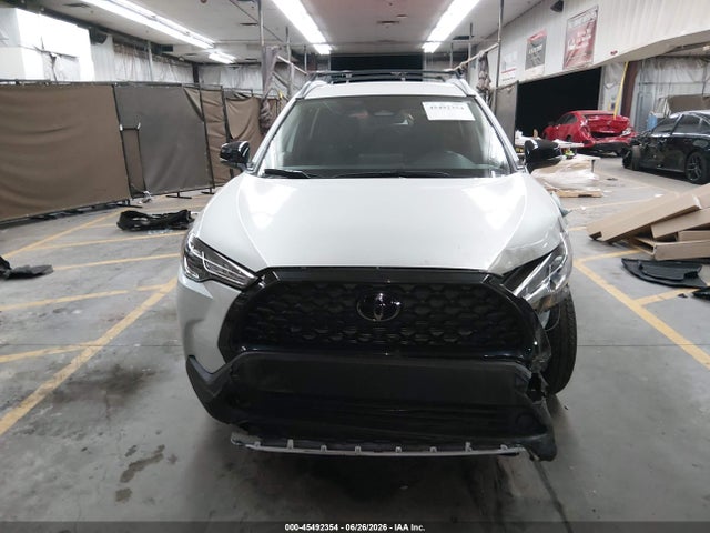 Toyota Corolla Cross Le 2025 7MUCAAAG0SV125954 Image 13