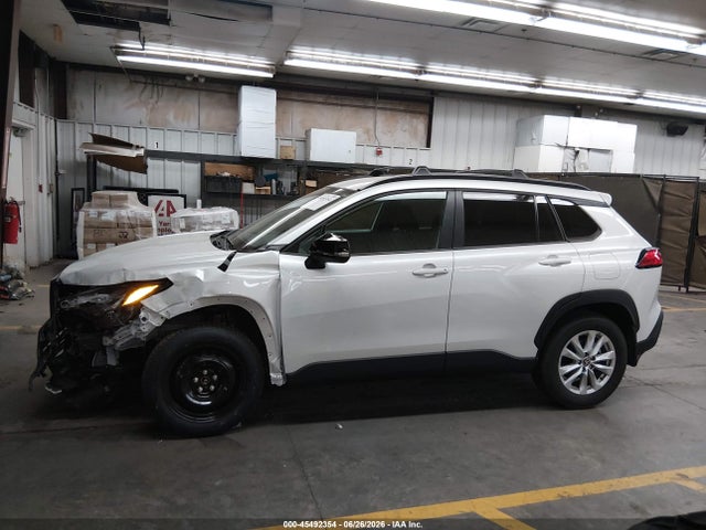 Toyota Corolla Cross Le 2025 7MUCAAAG0SV125954 Image 15
