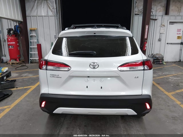 Toyota Corolla Cross Le 2025 7MUCAAAG0SV125954 Image 17