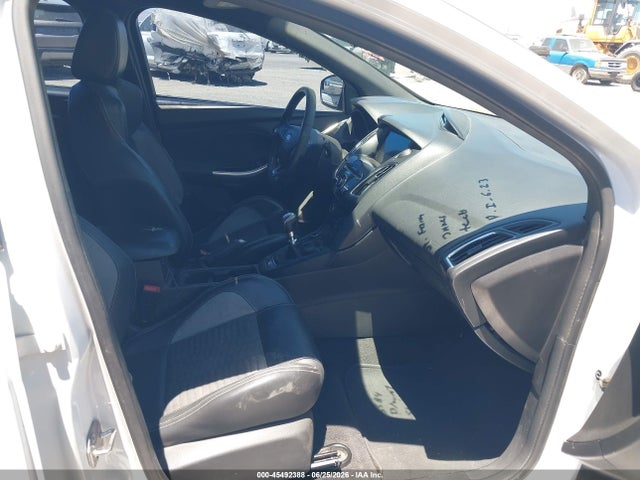 Ford FOCUS ST 2017 1FADP3L99HL260602 Image 5