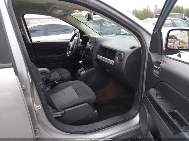 Jeep Compass Sport 2016 1C4NJDBB6GD631704 Image 18
