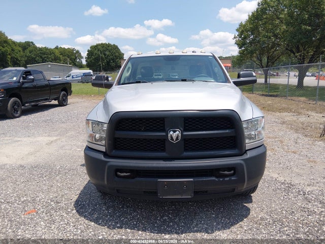 Продажа на аукционе авто 2018 Ram 3500 Tradesman  4x2 8' Box, vin: 3C63RPAJ5JG383604, номер лота: 45492466