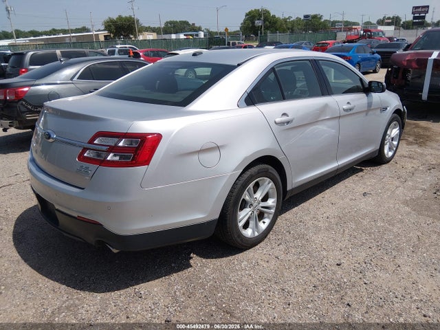 Ford TAURUS SEL 2015 1FAHP2E80FG127779 Image 4