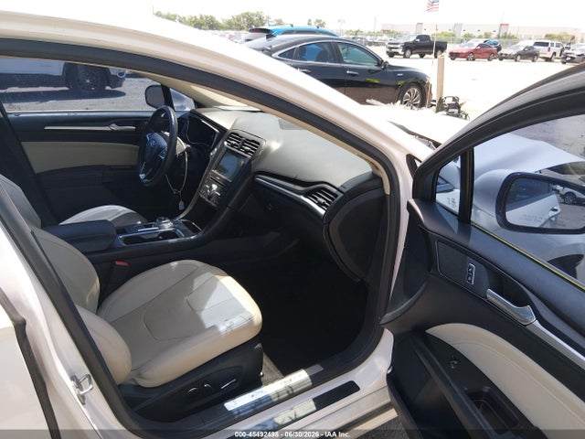 Продажа на аукционе авто 2017 Ford Fusion Platinum/titanium, vin: 3FA6P0K95HR141441, номер лота: 45492498
