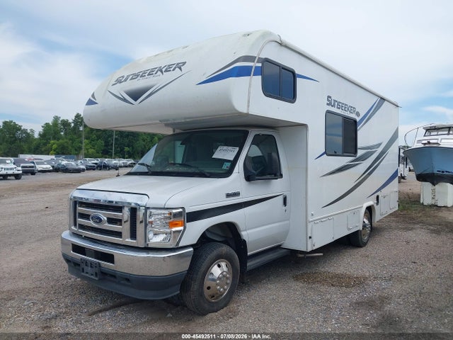 Ford E-450 Cutaway 2021 1FDXE4FN1MDC02575 Image 2