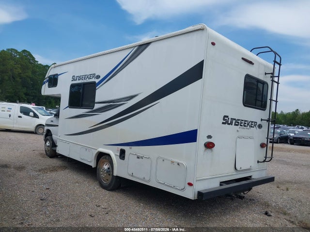 Ford E-450 Cutaway 2021 1FDXE4FN1MDC02575 Image 3
