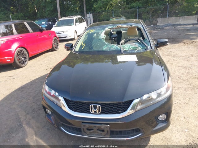 Auction sale of the 2015 Honda Accord Ex-l, vin: 1HGCT1B81FA002826, lot number: 45492517
