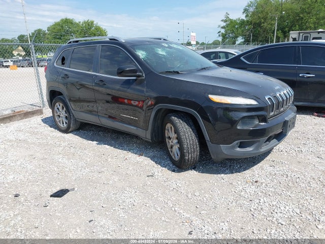 45492524 :رقم المزاد ، 1C4PJLCS3FW596365 vin ، 2015 Jeep Cherokee Latitude مزاد بيع