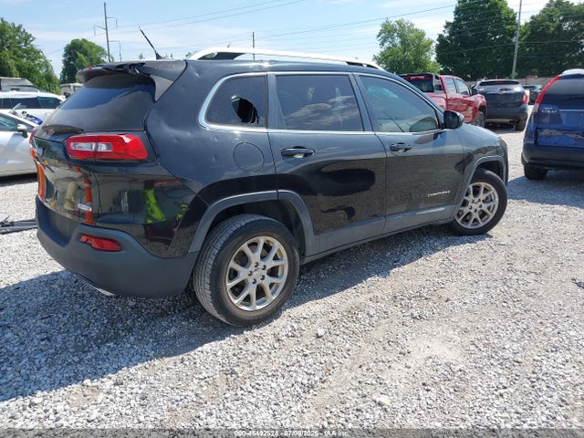 45492524 :رقم المزاد ، 1C4PJLCS3FW596365 vin ، 2015 Jeep Cherokee Latitude مزاد بيع