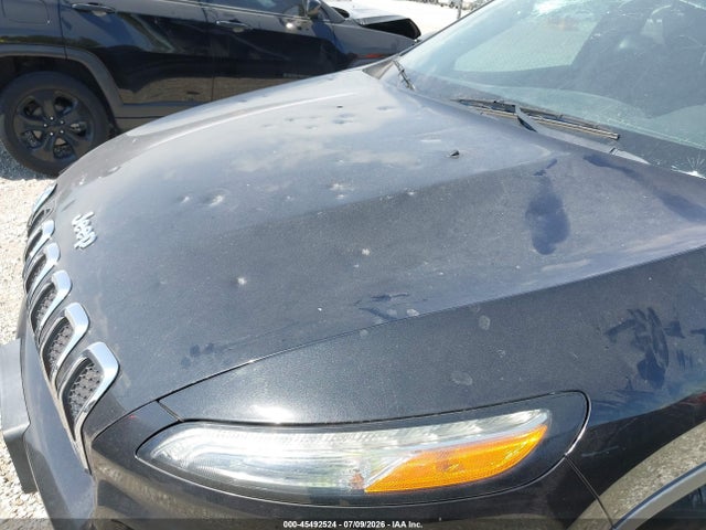 45492524 :رقم المزاد ، 1C4PJLCS3FW596365 vin ، 2015 Jeep Cherokee Latitude مزاد بيع