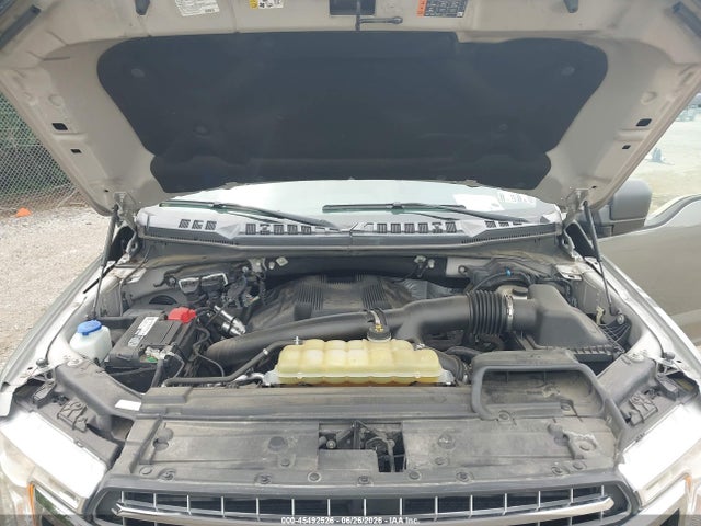 1FTFX1E4XKKE98058 Ford F-150 Xlt