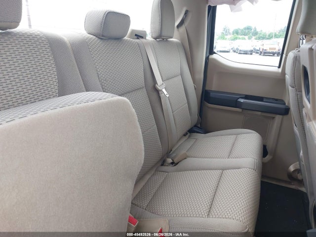 1FTFX1E4XKKE98058 Ford F-150 Xlt