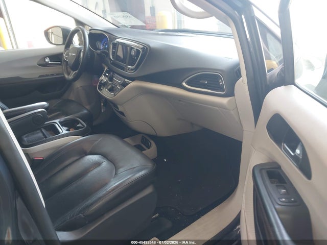 2020 Chrysler Pacifica Touring L მანქანა იყიდება აუქციონზე, vin: 2C4RC1BG4LR192340, აუქციონის ნომერი: 45492548