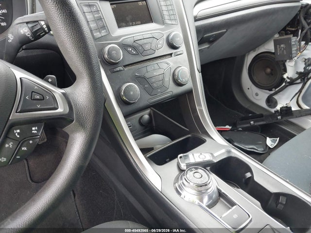 3FA6P0HD6JR170481 Ford FUSION SE