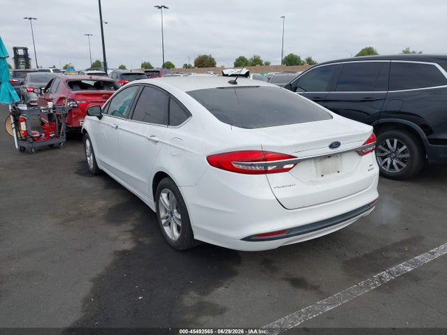 3FA6P0HD6JR170481 Ford FUSION SE