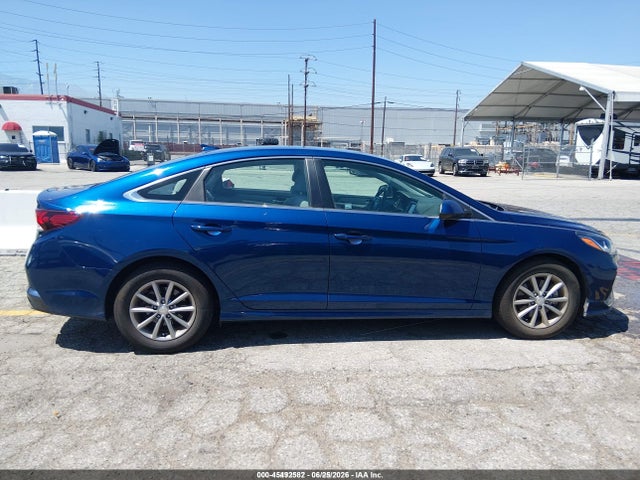 Hyundai SONATA ECO 2018 5NPE24AA3JH711310 Image 13