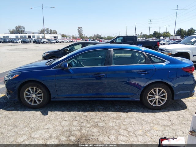 Hyundai SONATA ECO 2018 5NPE24AA3JH711310 Image 14