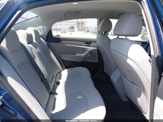 Hyundai SONATA ECO 2018 5NPE24AA3JH711310 Image 8