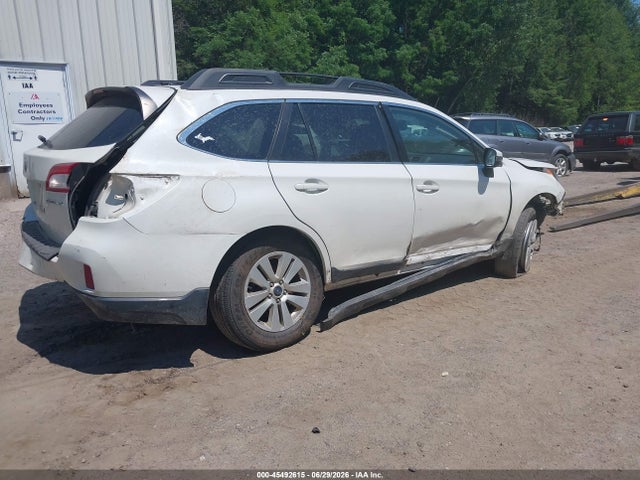 Продаж на аукціоні авто 2015 Subaru Outback 2.5i Premium, vin: 4S4BSBFC5F3343874, номер лоту: 45492615