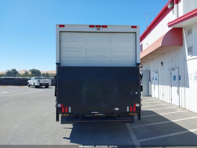 1FDWE3FL8EDB00373 Ford E-350 Cutaway