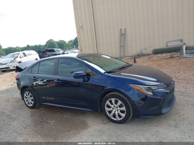 45492651 :رقم المزاد ، 5YFEPRAE9LP107753 vin ، 2020 Toyota Corolla Le مزاد بيع