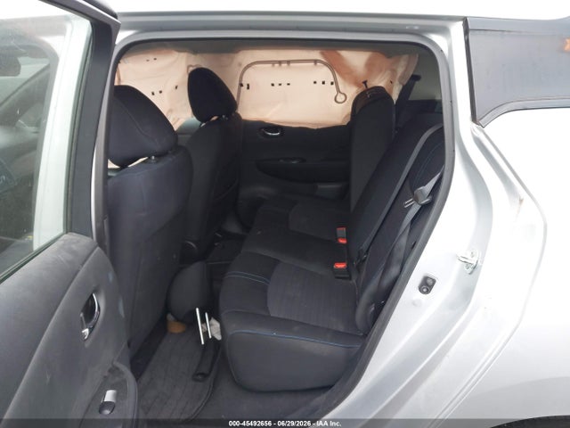 Nissan LEAF S 2018 1N4AZ1CP2JC313999 Image 8