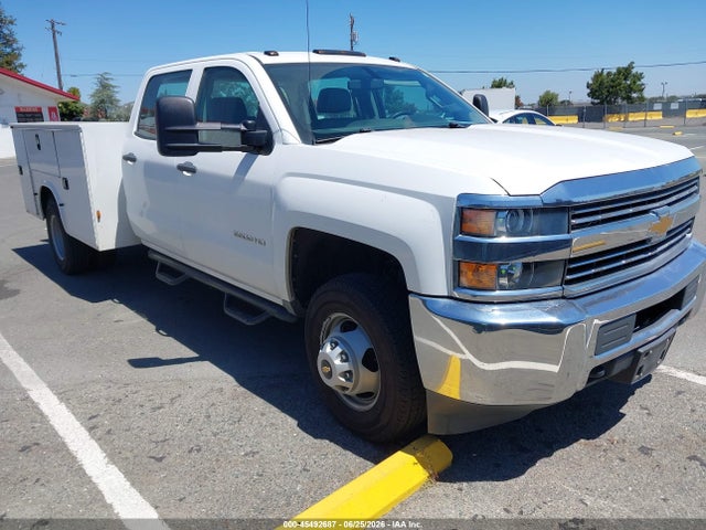 Chevrolet Silverado 3500hd Chassis Wt 2015 1GB4CYCG7FF631631 головне зображення