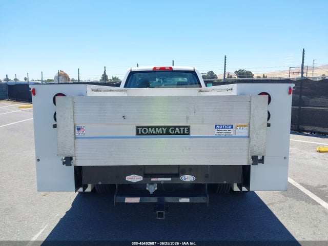 Chevrolet Silverado 3500hd Chassis Wt 2015 1GB4CYCG7FF631631 Image 17