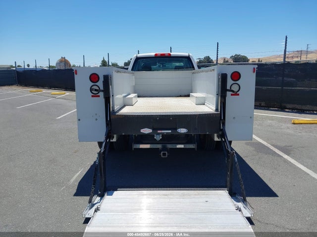 Chevrolet Silverado 3500hd Chassis Wt 2015 1GB4CYCG7FF631631 Image 12