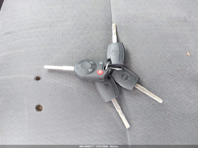 45492717 :رقم المزاد ، 1FMCU9GD9JUA87224 vin ، 2018 Ford Escape Se مزاد بيع