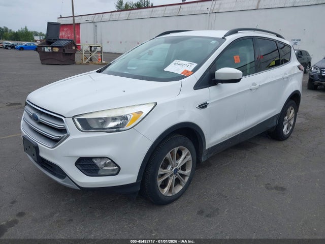 Ford ESCAPE SE 2018 1FMCU9GD9JUA87224 Image 2