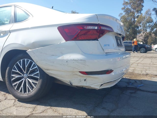 3VWC57BU9MM099392 Volkswagen Jetta 1.4t R-line/1.4t Se/s