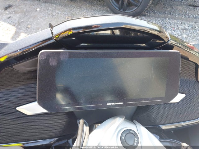 45492725 :رقم المزاد ، WB10F3301P6G96998 vin ، 2023 Bmw K1600 Gtl مزاد بيع