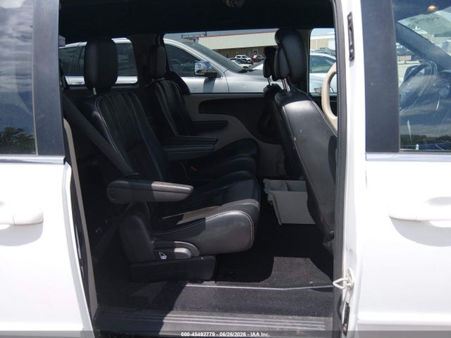 45492779 :رقم المزاد ، 2C4RDGCG5HR867733 vin ، 2017 Dodge Grand Caravan Sxt مزاد بيع