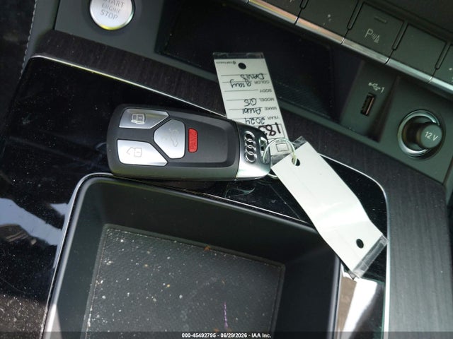 45492795 :رقم المزاد ، WA1EAAFY2R2076319 vin ، 2024 Audi Q5 Premium Plus 45 Tfsi S Line Quattro مزاد بيع