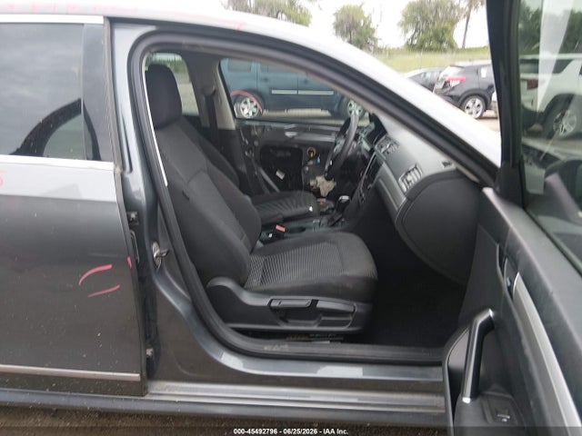 Продажа на аукционе авто 2016 Volkswagen Passat 1.8t S, vin: 1VWAS7A3XGC046022, номер лота: 45492796