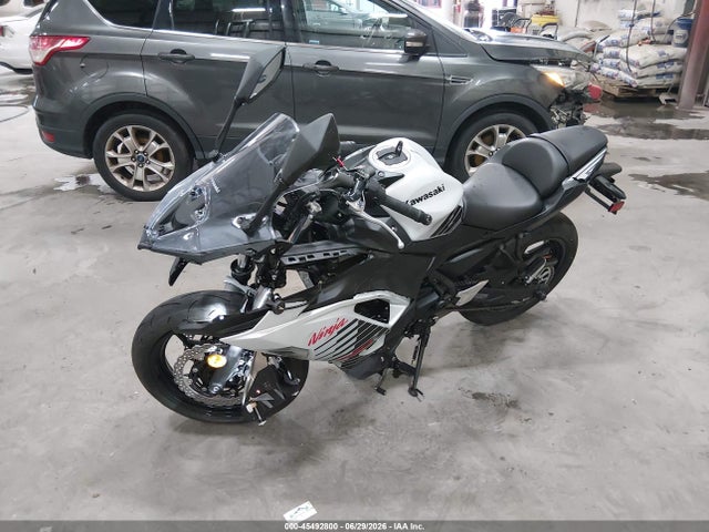 Kawasaki Ex650 P 2026 ML5EXEP16TDAG7415 Image 2