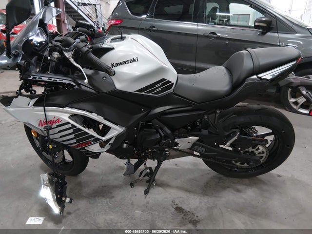 Kawasaki Ex650 P 2026 ML5EXEP16TDAG7415 Image 13